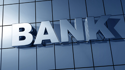 建行总行降薪10%?2023年该行人均薪酬同比下降1.65% 建行总行降薪10%?2023年该行人均薪酬同比下降1.65%