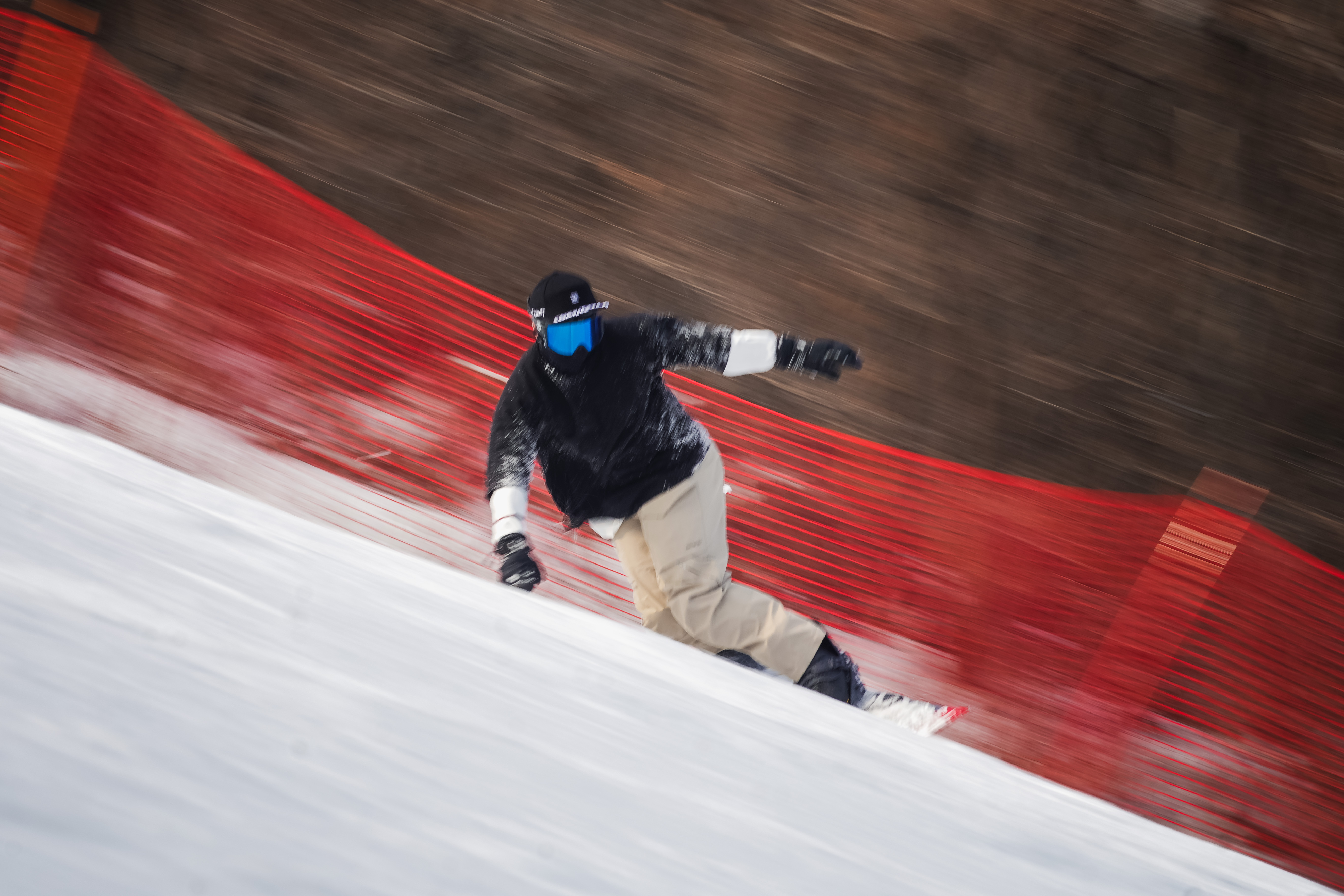 第33届世界大冬会面向全球征集会徽、会歌、口号和吉祥物 第33届世界大冬会面向全球征集会徽、会歌、口号和吉祥物