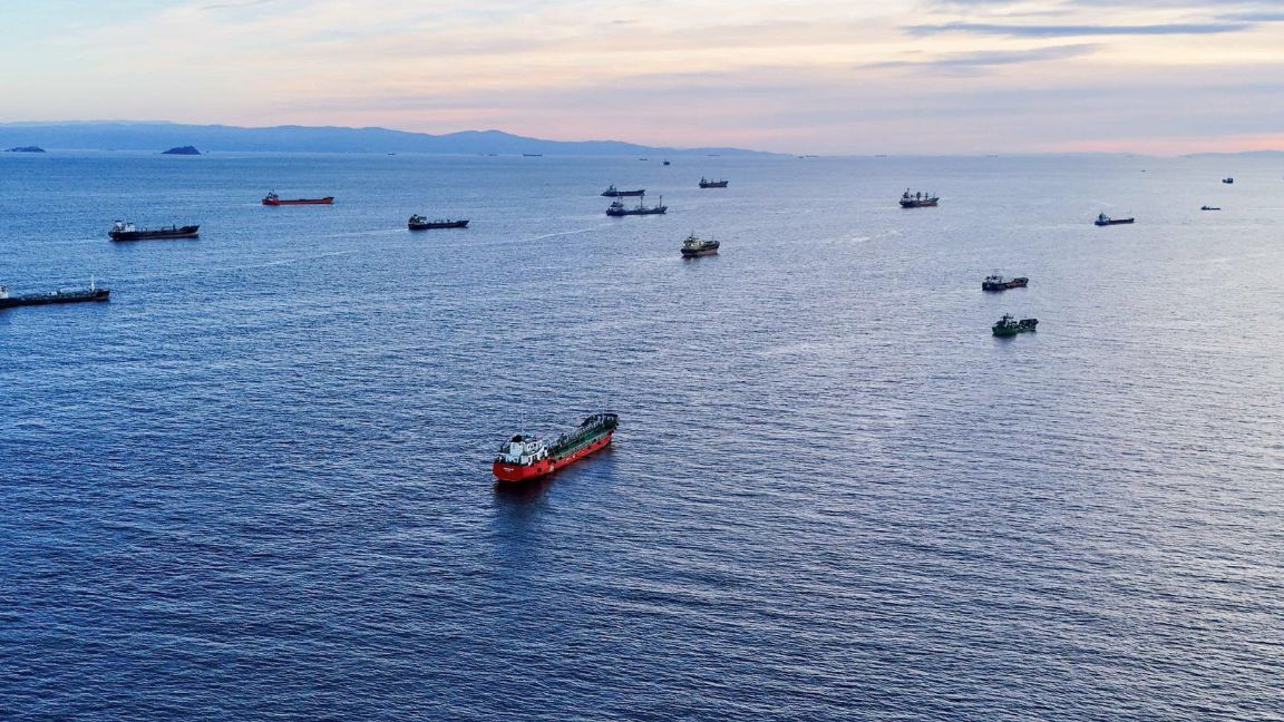 俄罗斯货轮黑海遭袭击 普京称将予以回应