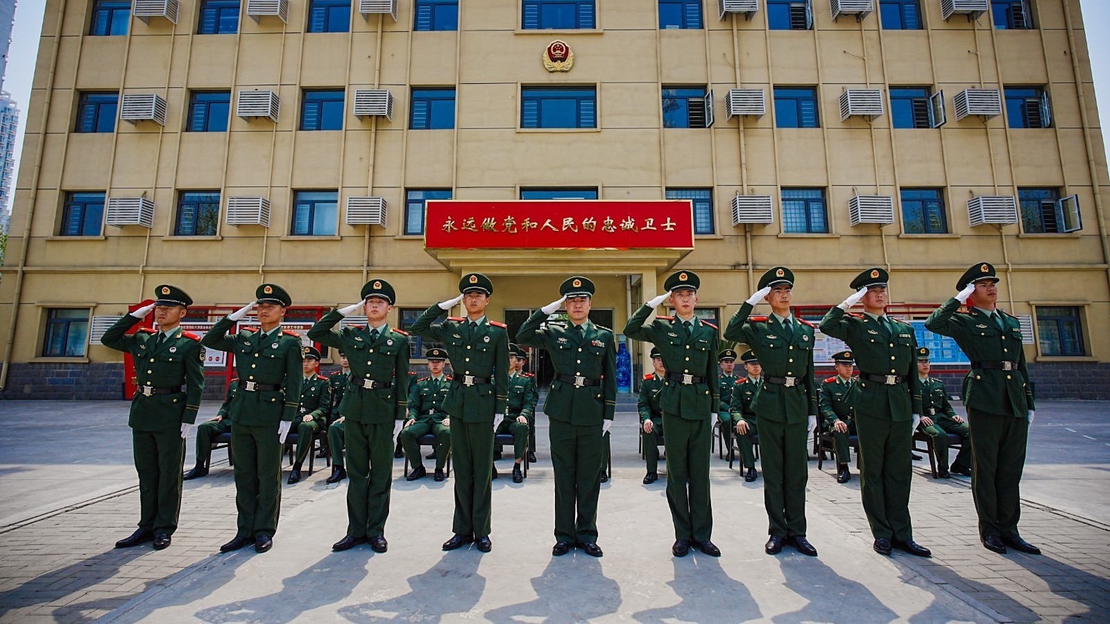 队列会操抓正规,整齐划一展风采 队列会操抓正规,整齐划一展风采