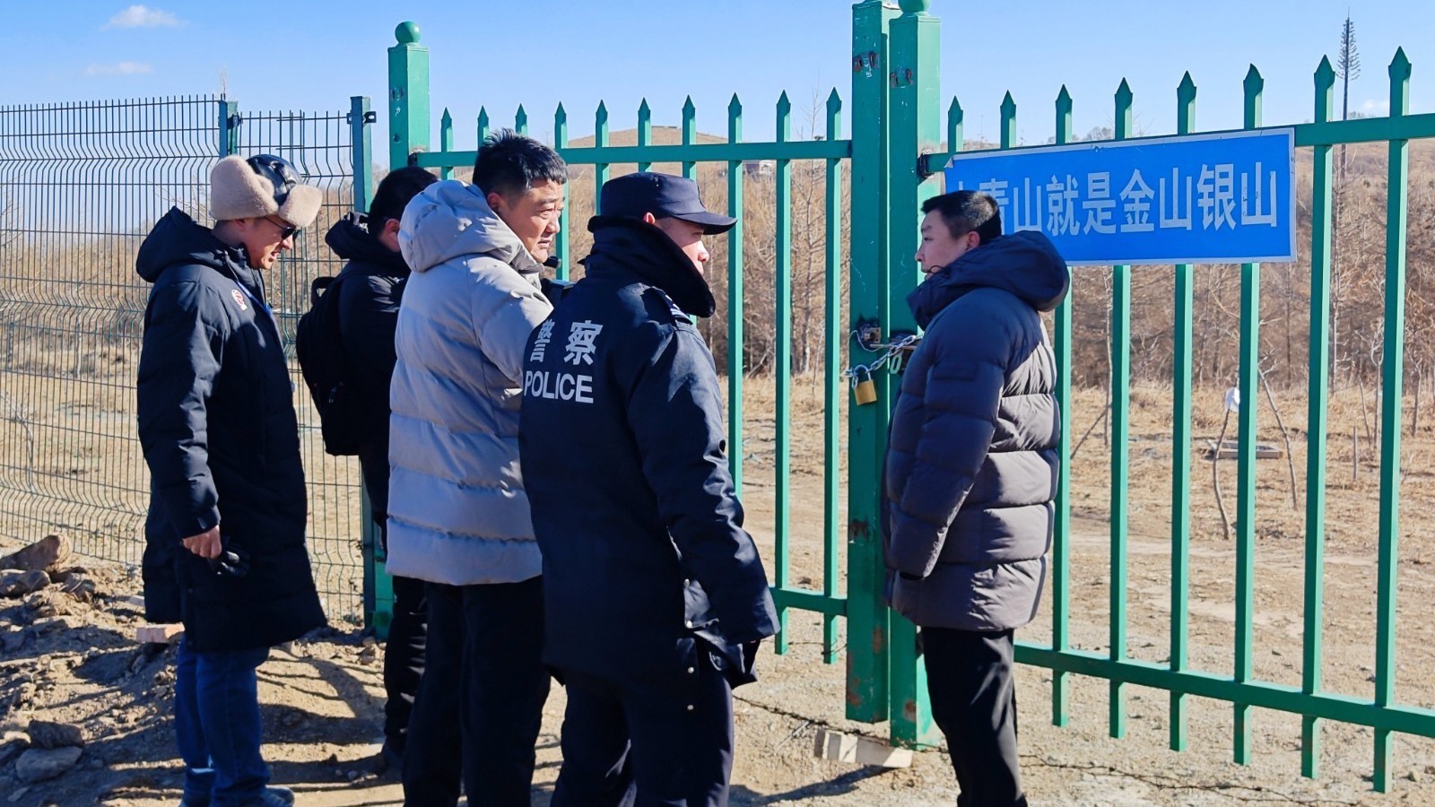 门头沟：我区多部门联动 筑牢灵山森林防火防线